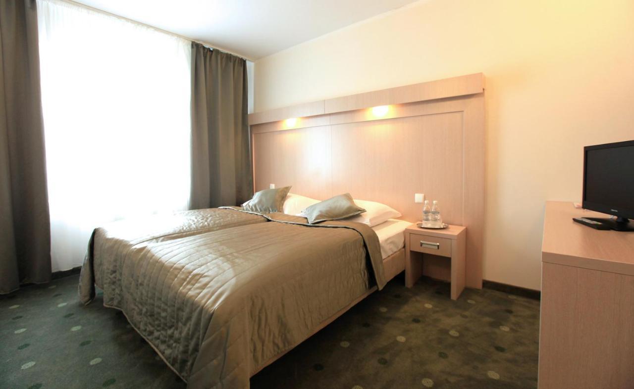 Hotel Cieplice Medi & Spa يلينيا غورا المظهر الخارجي الصورة