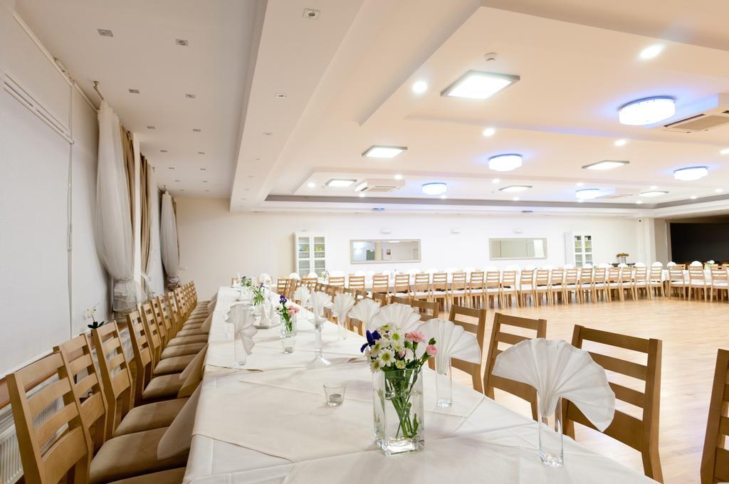 Hotel Cieplice Medi & Spa يلينيا غورا المظهر الخارجي الصورة