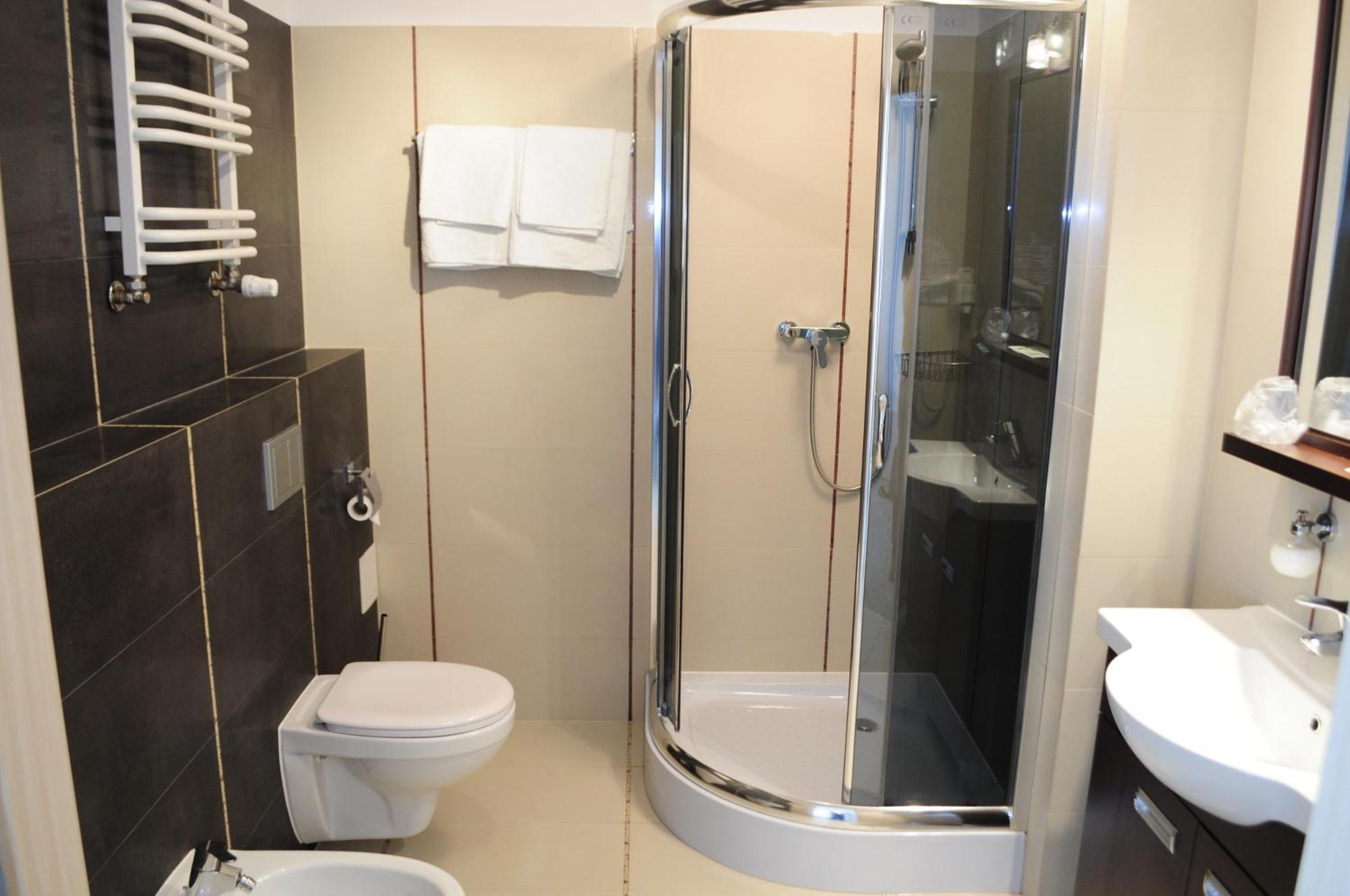 Hotel Cieplice Medi & Spa يلينيا غورا الغرفة الصورة